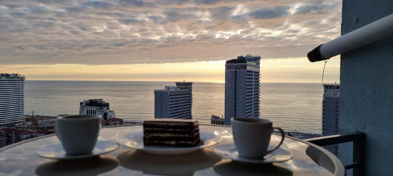 Breeze Batumi Apartment Екстериор снимка