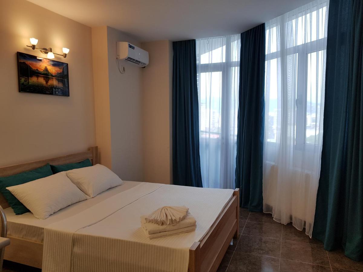 Breeze Batumi Apartment Екстериор снимка