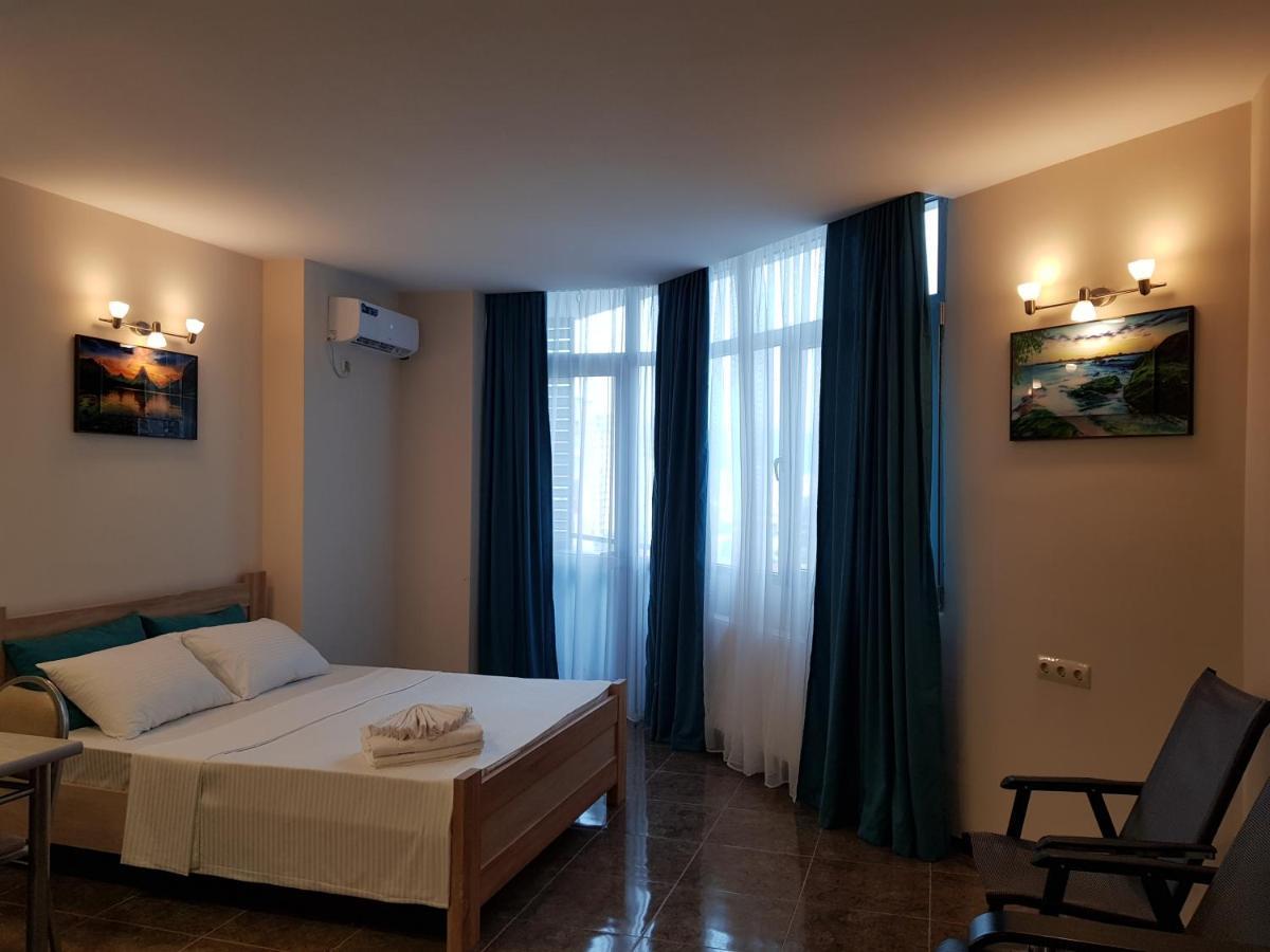 Breeze Batumi Apartment Екстериор снимка