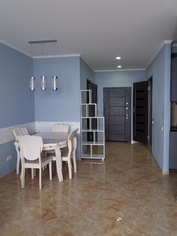 Breeze Batumi Apartment Екстериор снимка