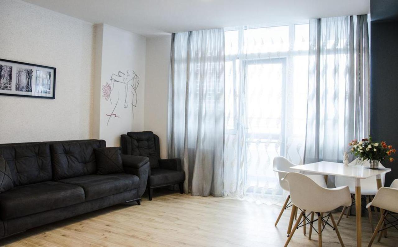 Breeze Batumi Apartment Екстериор снимка