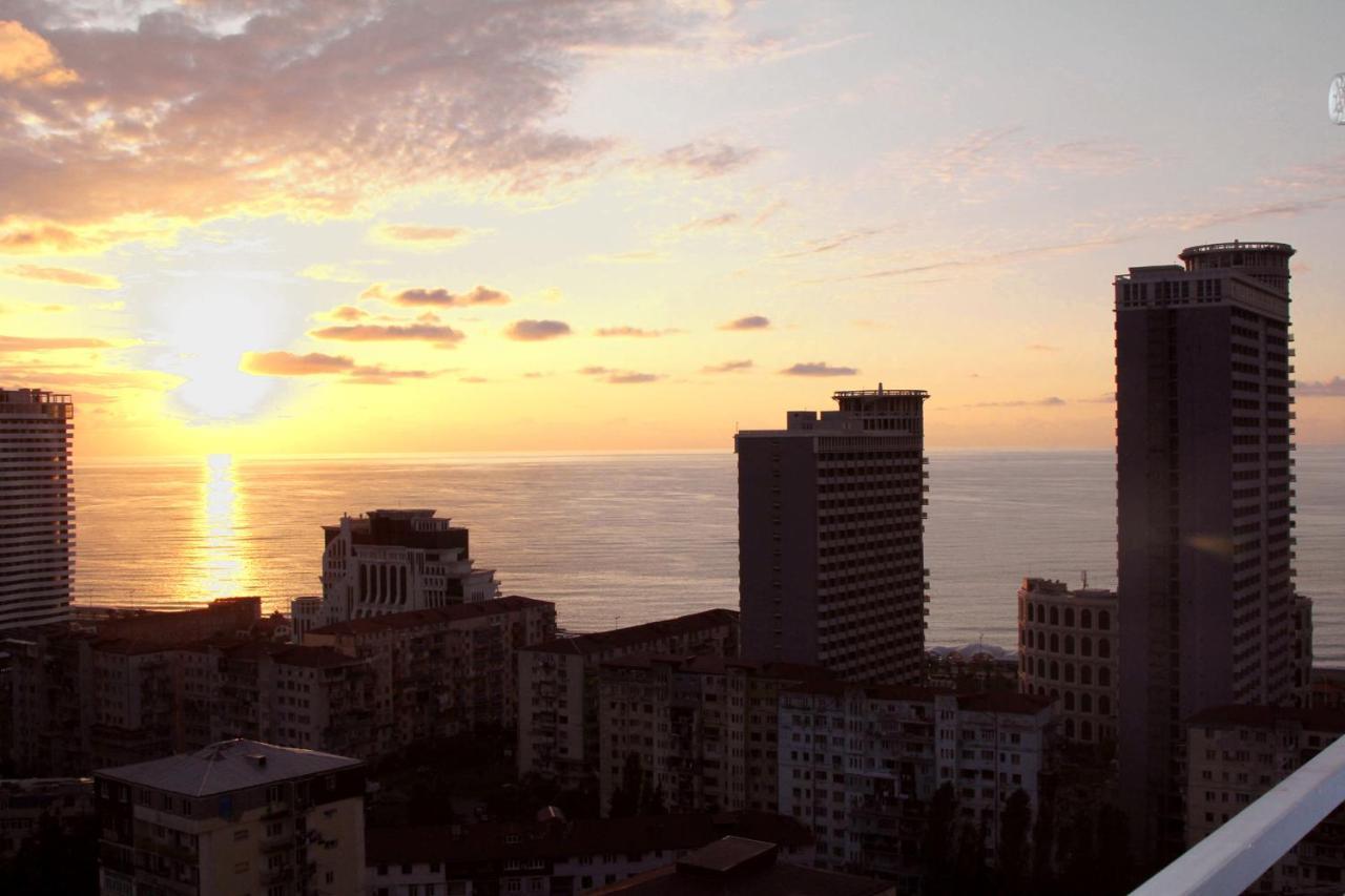 Breeze Batumi Apartment Екстериор снимка