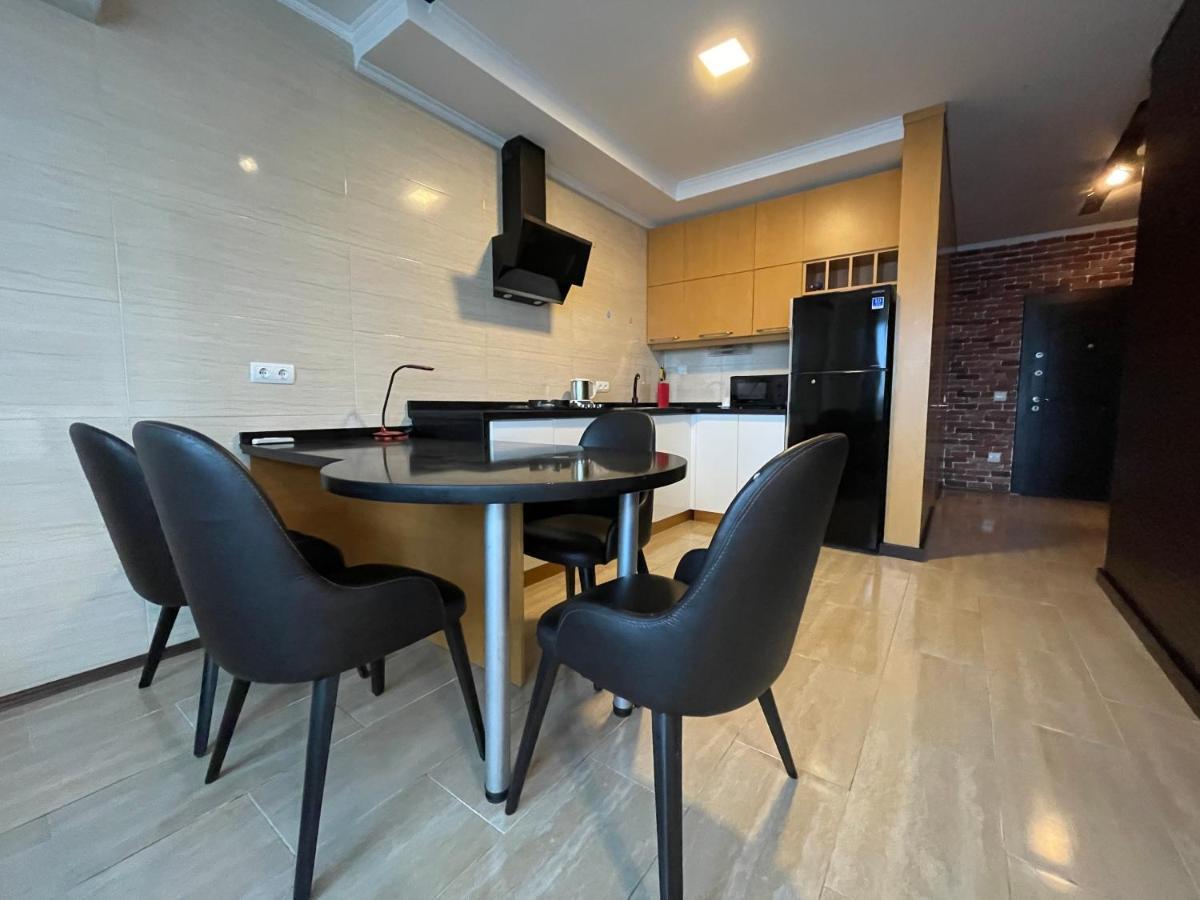 Breeze Batumi Apartment Екстериор снимка