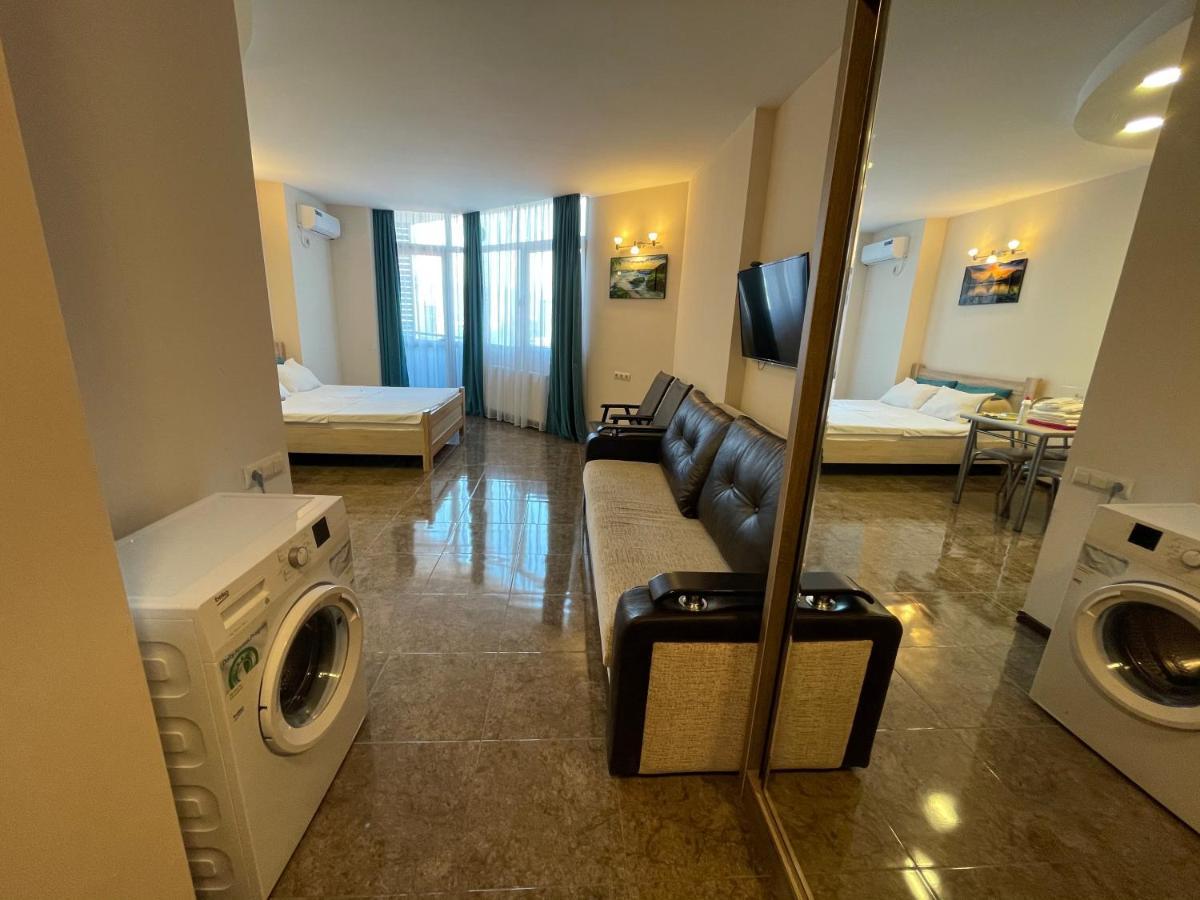 Breeze Batumi Apartment Екстериор снимка