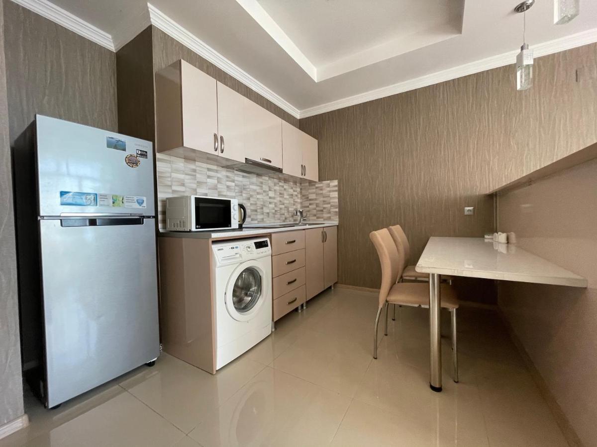 Breeze Batumi Apartment Екстериор снимка